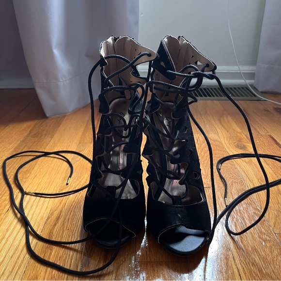 QUPID STRAPPY HEELS - Picture 2 of 6